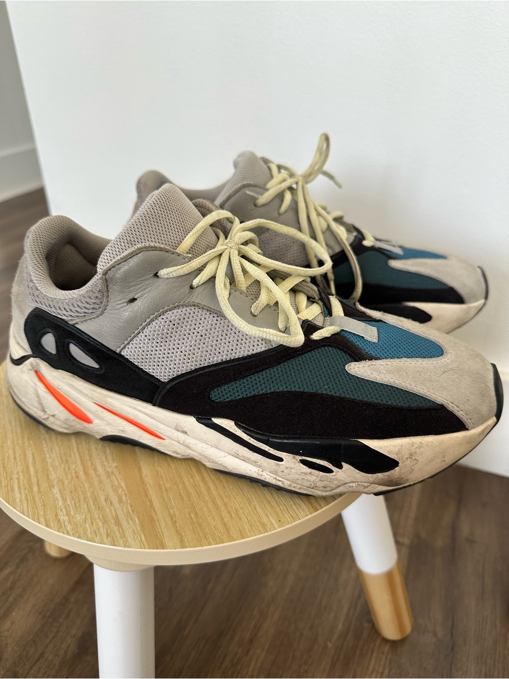 Men's Yeezy wave runners